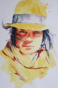 Jeune femme au chapeau jaune